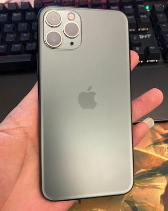 布拖苹果维修点分享iPhone 11 Pro黑屏小众故障解析 